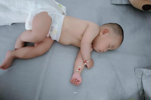 随州怀孕感觉自己心跳明显